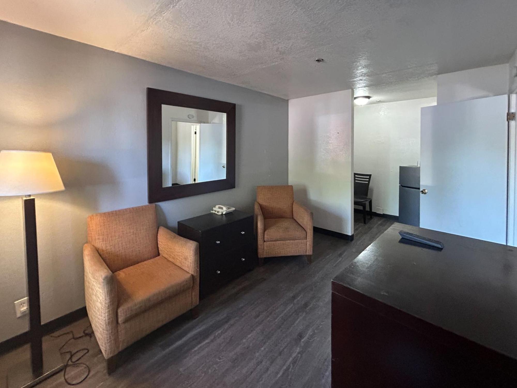 Motel 6 Tempe, Az Elliot Road מראה חיצוני תמונה